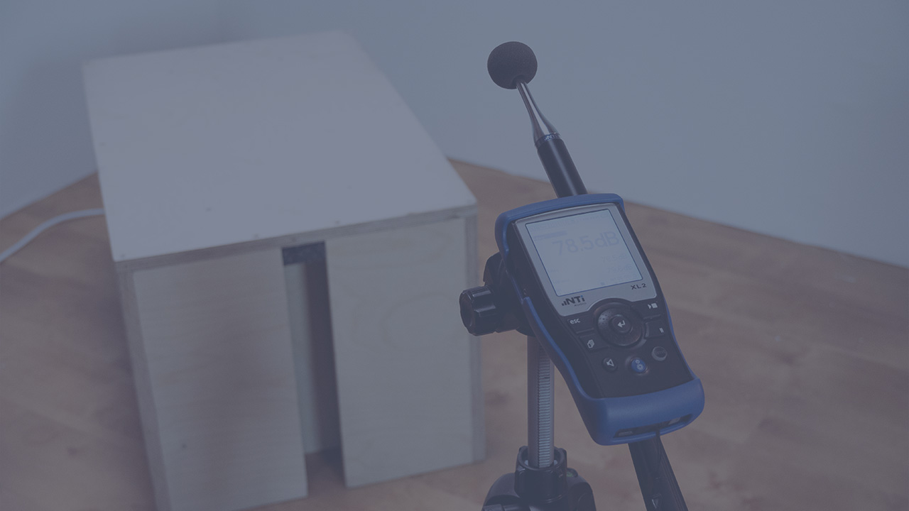 Thumbnail Measuring device for acoustic measurement on a tripod